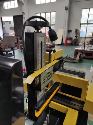 Super Economische CNC draad-snij EDM Machine Dk7732 met After-Sales Service
