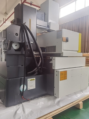 CNC-machine voor het snijden van sparkdraad D320c met servomotor en elektrische ontlading