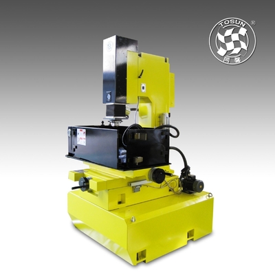 Metalen Z-assen CNC Spark Erosion Die Sinker Machine EDM650 met After-Sales Service