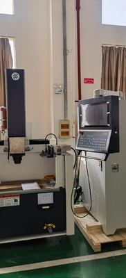 Spiegeleffect EDM450H CNC elektrische ontladingsmachine voor precisiebewerking