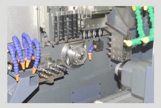 5 Axis Technology TC205 Spindle Swiss Type CNC-draaien met after-sales service