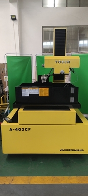 Elektrische Spark Dk7740f High Speed CNC draad snijmachine EDM